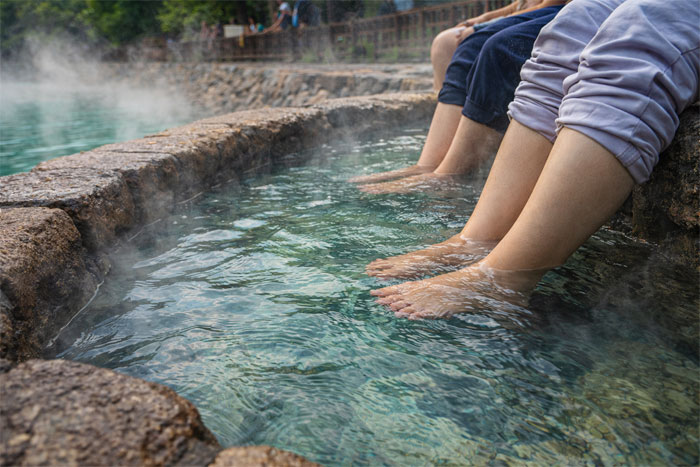 Beitou hot springs day trip from Taipei geothermal valley